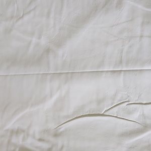 White flat sheet
